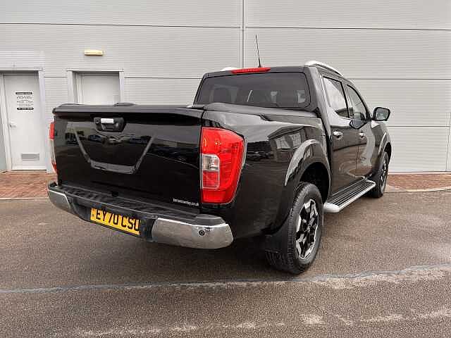 Nissan Navara 2.3dCi TT (EU6dt) Tekna Doub Cab 4WD Pickup