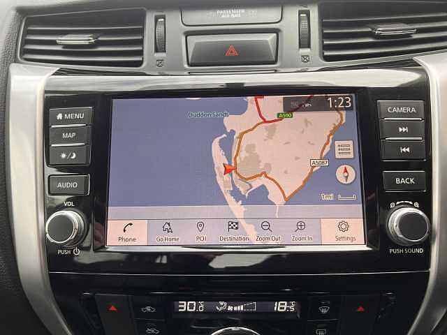 Nissan Navara 2.3dCi TT (EU6dt) Tekna Doub Cab 4WD Pickup