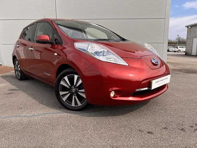 Nissan Leaf E (30kWh) Tekna 5 Dr Hatchback
