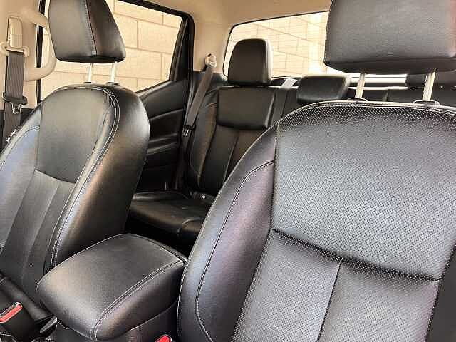 Nissan 2.3DCI TT (EU6DT) TEKNA DOUB CAB 4WD PICKUP 2.3DCI TT (EU6DT) TEKNA DOUB CAB 4WD PICKUP