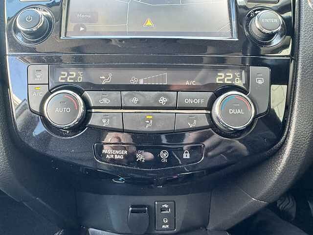 Nissan X-Trail 1.6 dCi Tekna 5-Door Station Wagon