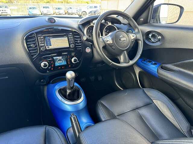 Nissan Juke 1.6 16v Tekna 5-Door Hatchback