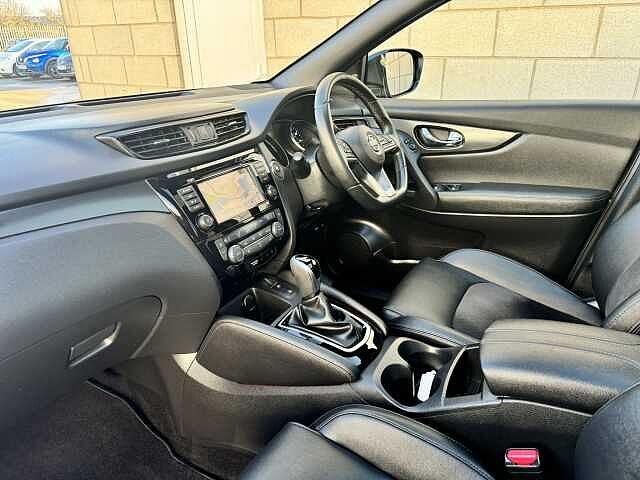 Nissan Qashqai 1.3 DIG-T (160ps) N-TEC