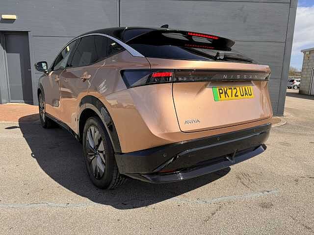 Nissan Ariya E (160kw) Advance Auto TWO TONE