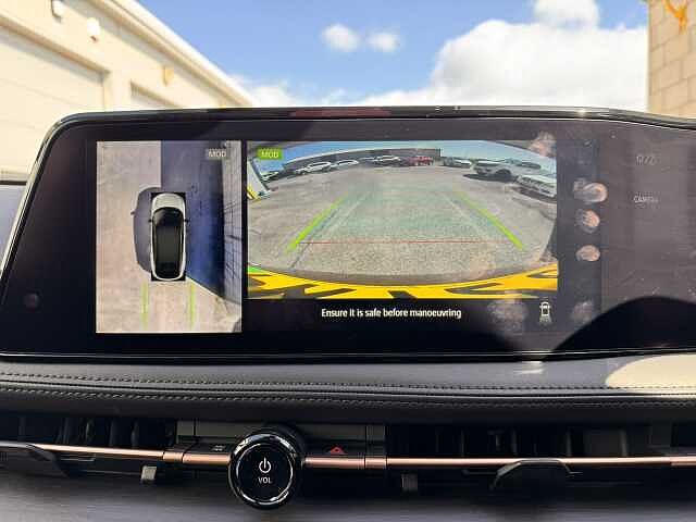 Nissan Ariya E (160kw) Advance Auto TWO TONE