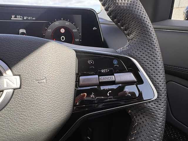 Nissan Ariya E (160kw) Advance Auto TWO TONE