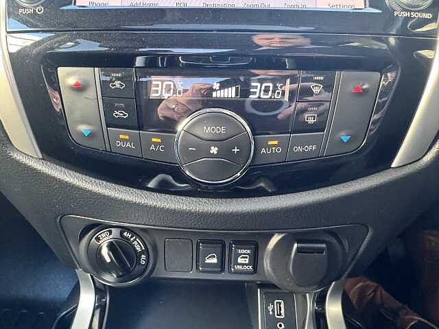 Nissan Navara 2.3dCi TT (EU6dt) N-Guard Double 4WD Pickup