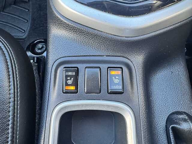 Nissan Navara 2.3dCi TT (EU6dt) N-Guard Double 4WD Pickup