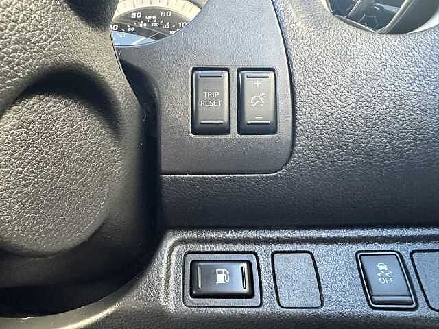 Nissan Navara 2.3dCi TT (EU6dt) N-Guard Double 4WD Pickup