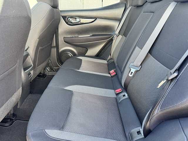 Nissan Qashqai 1.3 DIG-T (140ps) N-Connecta