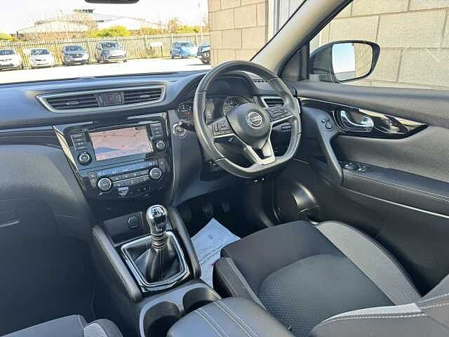 Nissan Qashqai 1.3 DIG-T (140ps) N-Connecta