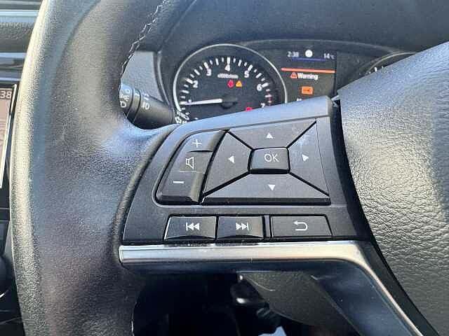 Nissan Qashqai 1.3 DIG-T (140ps) N-Connecta