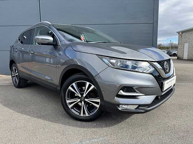 Nissan Qashqai 1.3 DIG-T (140ps) N-Connecta