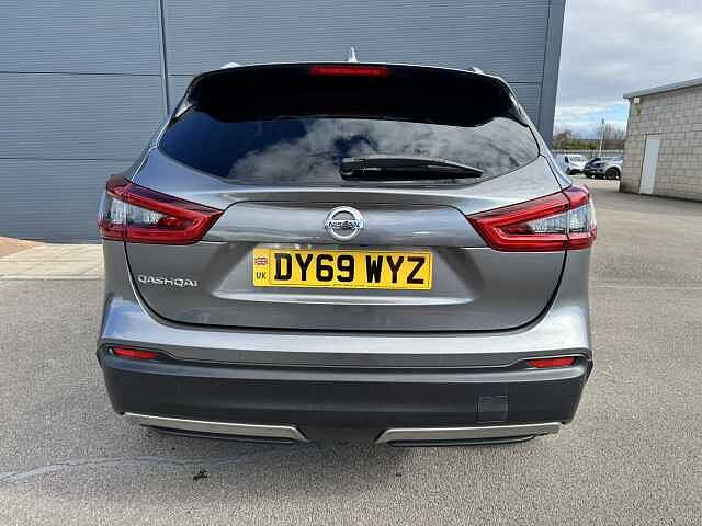 Nissan Qashqai 1.3 DIG-T (140ps) N-Connecta