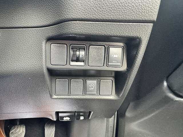 Nissan Qashqai 1.3 DIG-T (140ps) N-Connecta