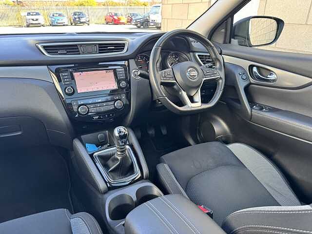 Nissan Qashqai 1.3 DIG-T (140ps) N-Connecta