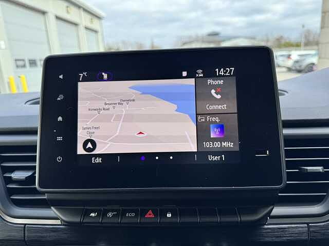 Nissan Primastar 30 L2 2.0 dCi 130ps H1 Tekna Crew Van