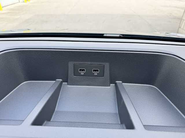 Nissan Primastar 30 L2 2.0 dCi 130ps H1 Tekna Crew Van