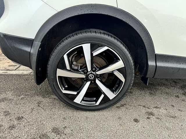 Nissan Qashqai 1.6 dCi Tekna+ 5dr Xtronic