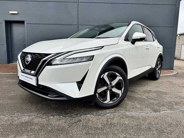 Nissan Qashqai 1.3 DiG-T MH N-Connecta 5dr