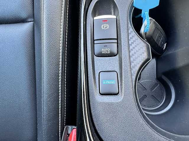 Nissan Juke 1.6 Hybrid Premiere Edition 5dr Auto