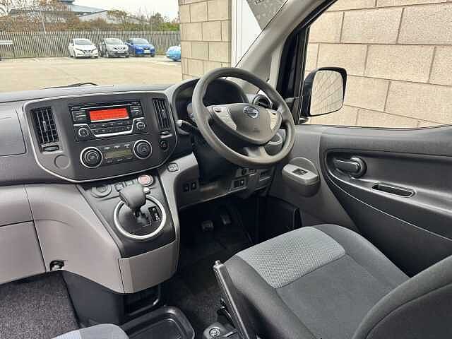 Nissan E-nv200 Combi 80kW Acenta 40kWh 5dr Auto [5 seat]
