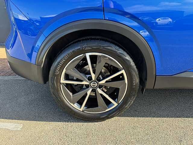 Nissan Qashqai 1.3 DiG-T MH Tekna 5dr