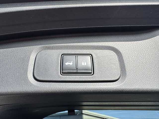 Nissan Qashqai 1.3 DiG-T MH Tekna 5dr