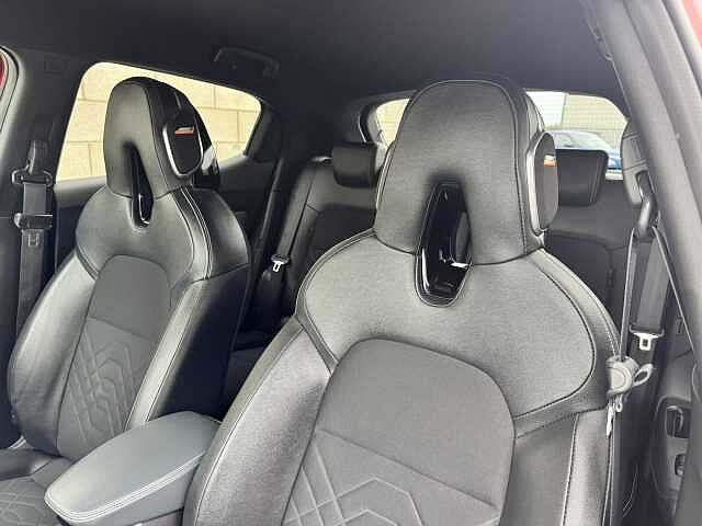 Nissan Juke 1.0 DiG-T Tekna 5dr DCT