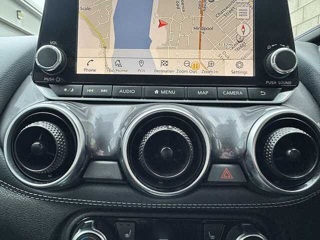 Nissan Juke 1.0 DiG-T Tekna 5dr DCT