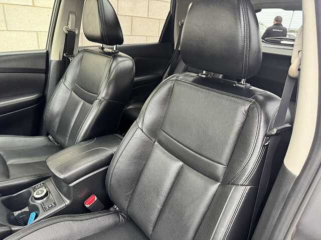 Nissan X-trail Station Wagon 1.7 dCi Tekna 5dr 4WD