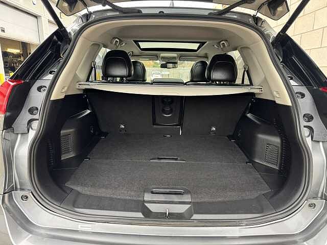 Nissan X-trail Station Wagon 1.7 dCi Tekna 5dr 4WD