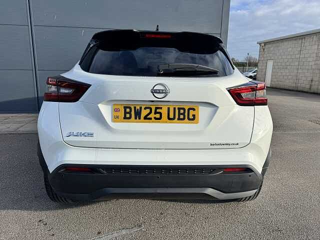 Nissan Juke 1.0 DiG-T N-Connecta 5dr