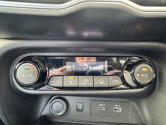 Nissan Juke 1.0 DiG-T N-Connecta 5dr