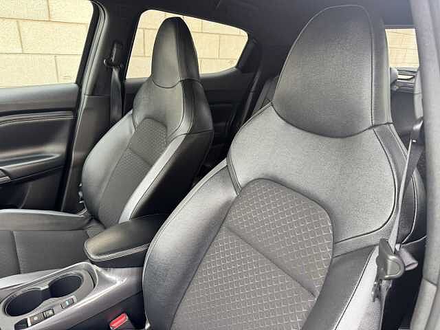 Nissan Juke 1.6 Hybrid N-Connecta 5dr Auto