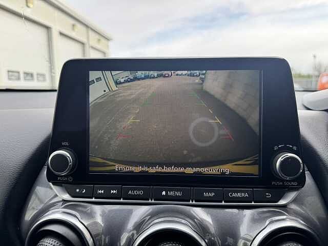 Nissan Juke 1.6 Hybrid N-Connecta 5dr Auto