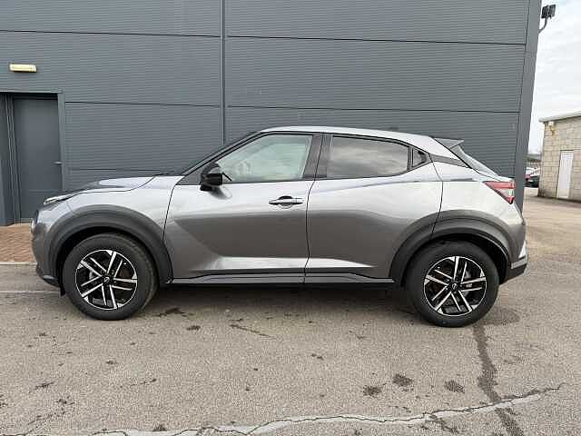 Nissan Juke 1.6 Hybrid N-Connecta 5dr Auto