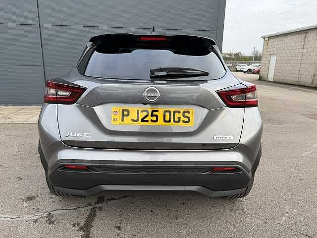 Nissan Juke 1.6 Hybrid N-Connecta 5dr Auto