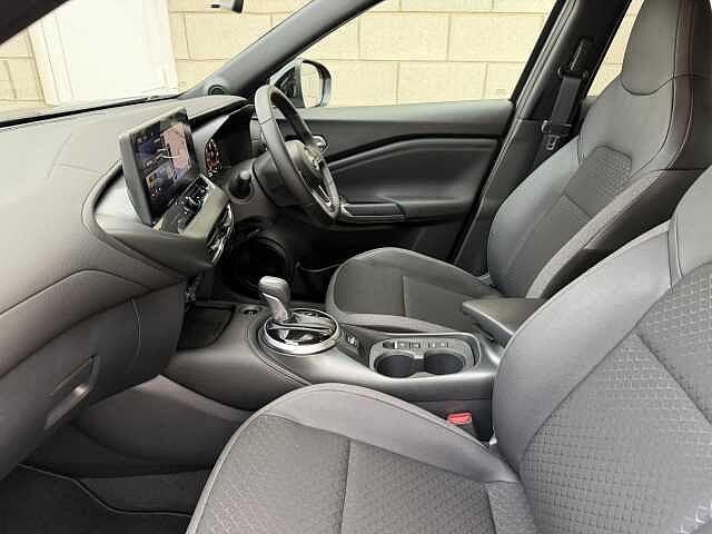 Nissan Juke 1.6 Hybrid N-Connecta 5dr Auto