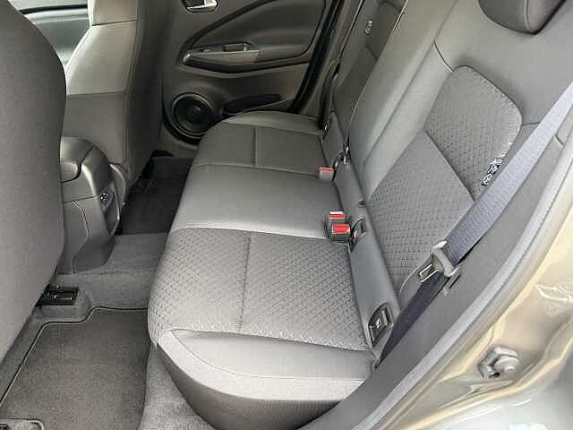 Nissan Juke 1.6 Hybrid N-Connecta 5dr Auto