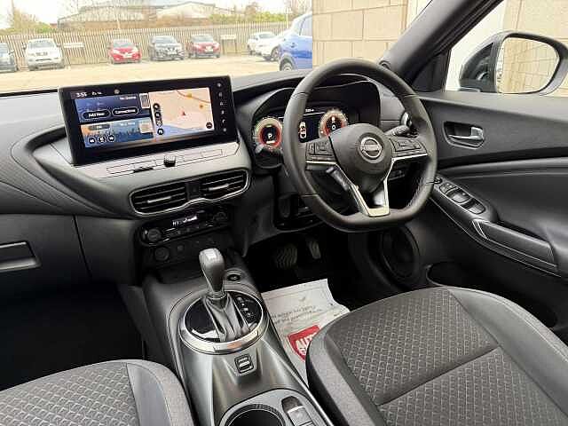 Nissan Juke 1.6 Hybrid N-Connecta 5dr Auto