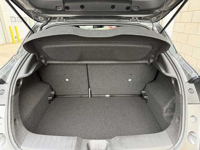 Nissan Juke 1.6 Hybrid N-Connecta 5dr Auto