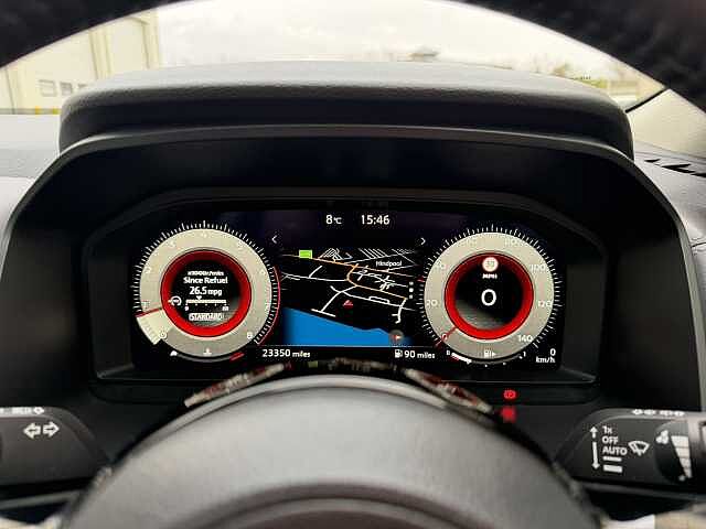 Nissan Qashqai 1.3 DiG-T MH Premiere Edition 5dr