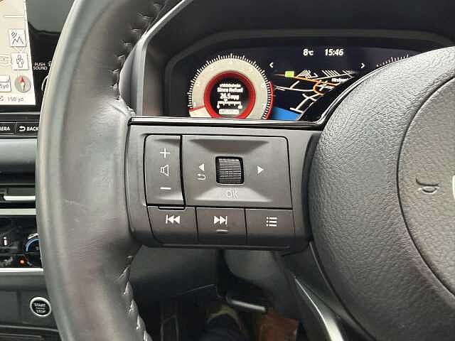 Nissan Qashqai 1.3 DiG-T MH Premiere Edition 5dr