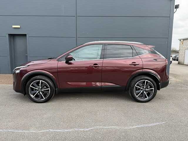 Nissan Qashqai 1.3 DiG-T MH Tekna 5dr